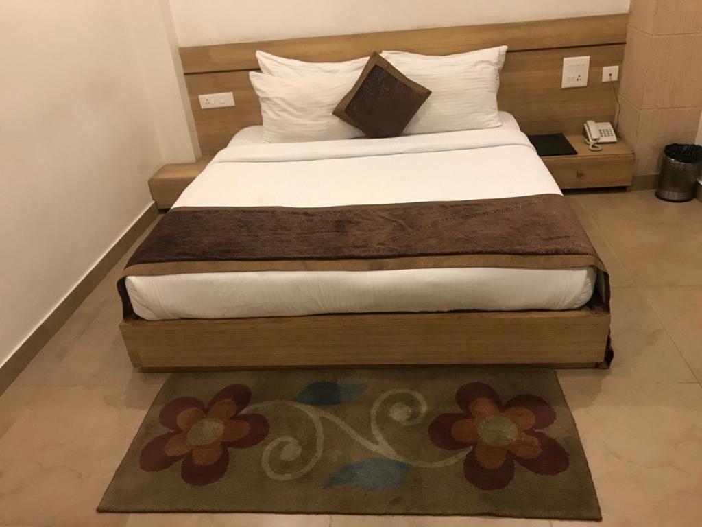Hotel City Square Hisār المظهر الخارجي الصورة